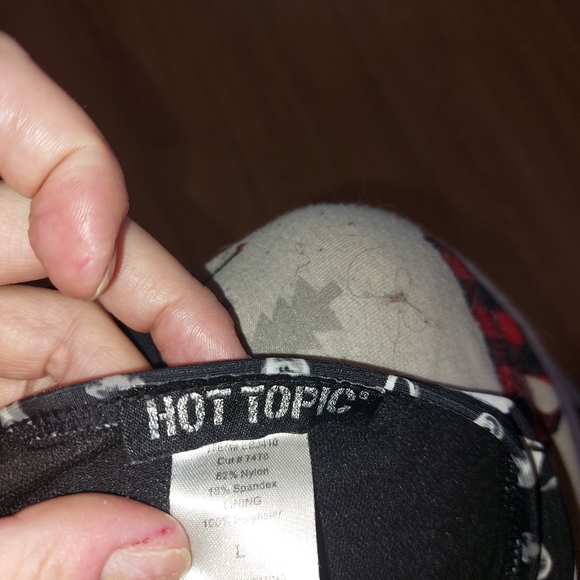 COPY - Hot Topic Skull Bikini - Picture 5 of 5